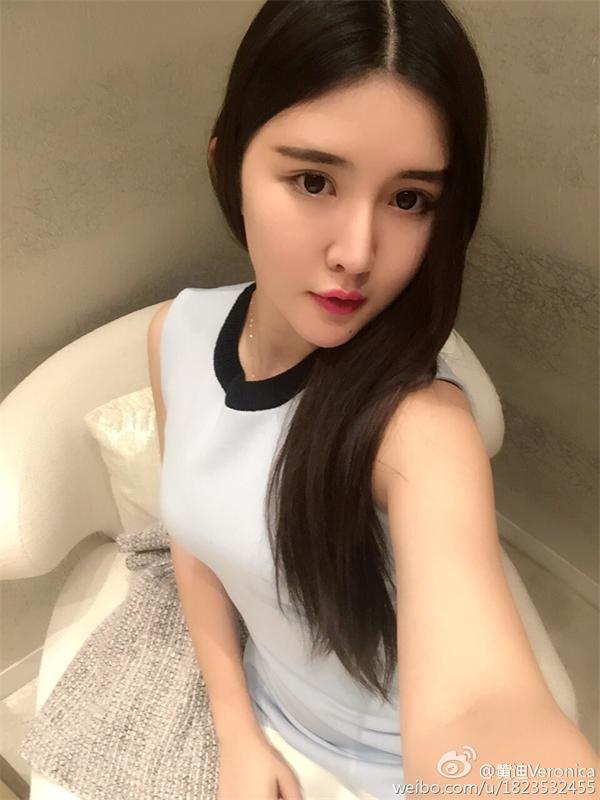 微女郎黄迪Veronica的嘿丝日常生活[2311P/562M] -1