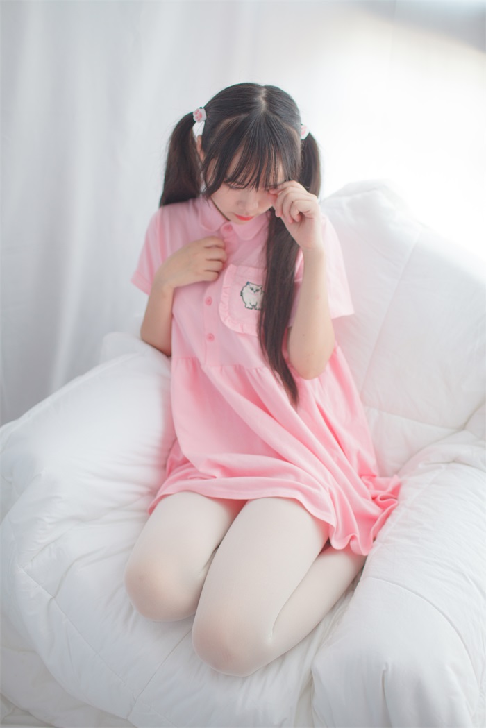 少女秩序-美丝写真 EXVOL.01 双马尾的黑白丝少女 [56P/377MB] -1