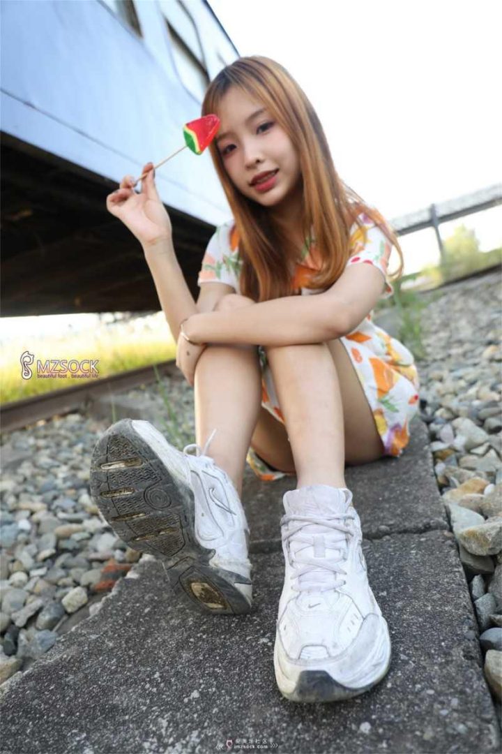 每足系列 2019-11-7 NO.072 Ella! [107P/316MB] -4