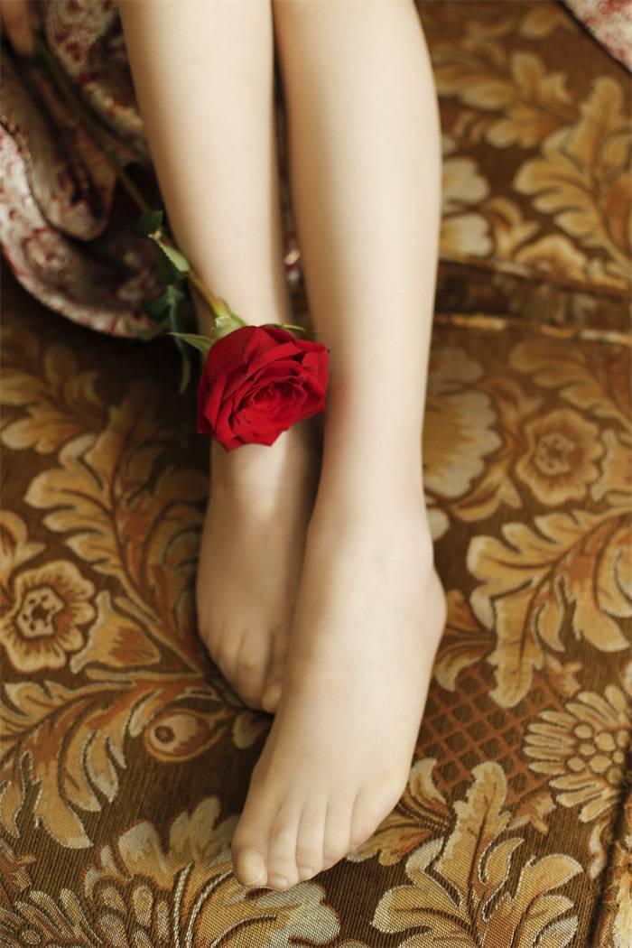 奈丝写真 NO.045：小蝶-你是QUEEN [46P/239MB] -2