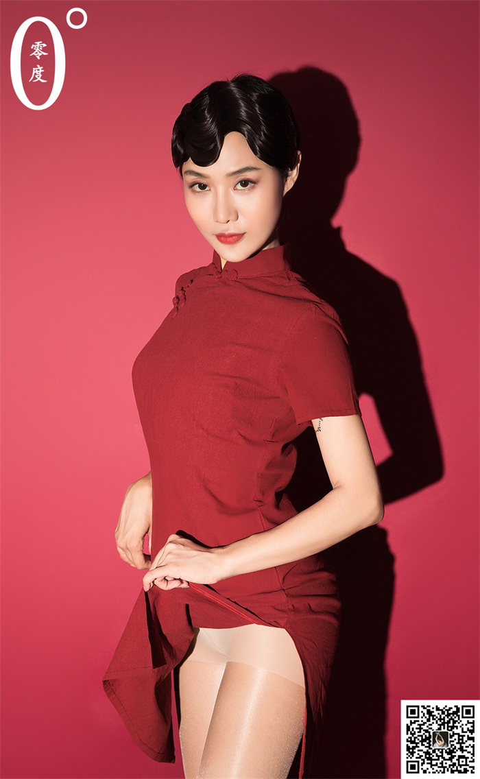 [LD零度] NO.015 小樱旗袍真空丝袜 [46P/114MB] -3