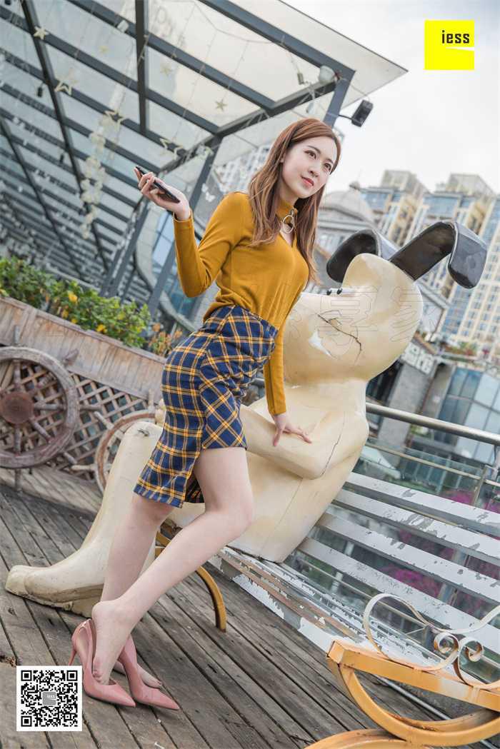 [IESS异思趣向] 2019.01.11 丝享家400：《紫紫的气质套装》紫紫 [95P/42.4MB] -3