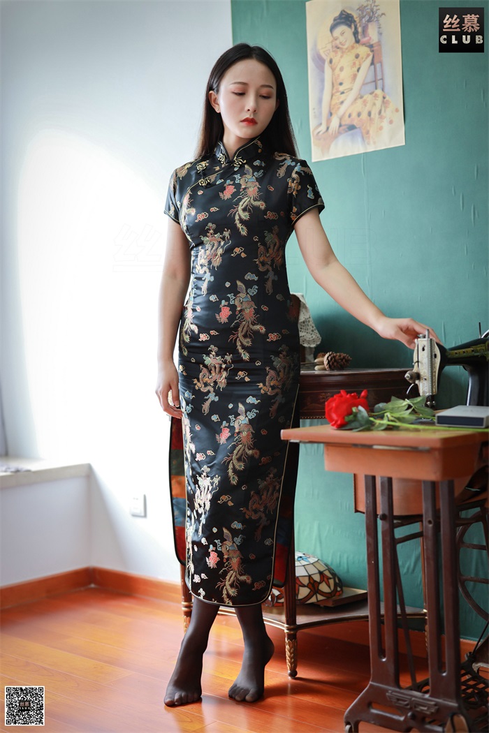 丝慕写真 SM098 天天一元 模特：张小姐《旗袍秀》[63P/73.1MB] -3
