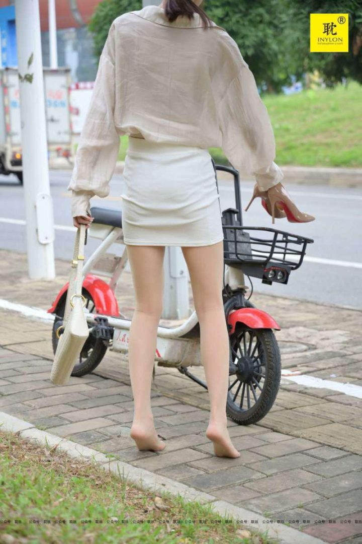 异思趣向《第N种幻想》之 一个人下班⑤ 丘主管 [90P/273MB] -1