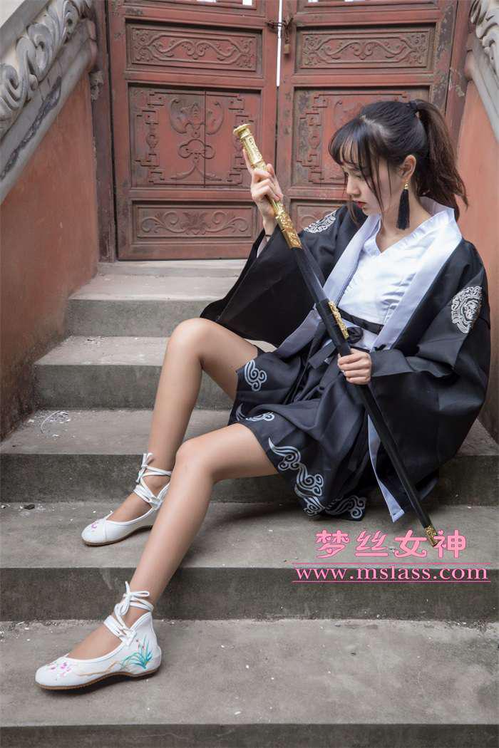 [MSLASS梦丝女神] 2019-05-02 玥玥 女侠之剑（上）[42P/1V/748MB] -1